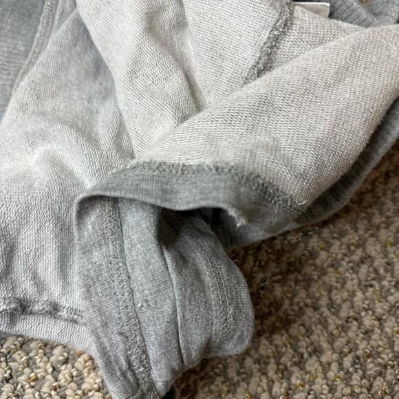 Cute vintage y2k VS PINK low rise gray mini/ micro sweat bum logo shorts - Picture 7 of 7